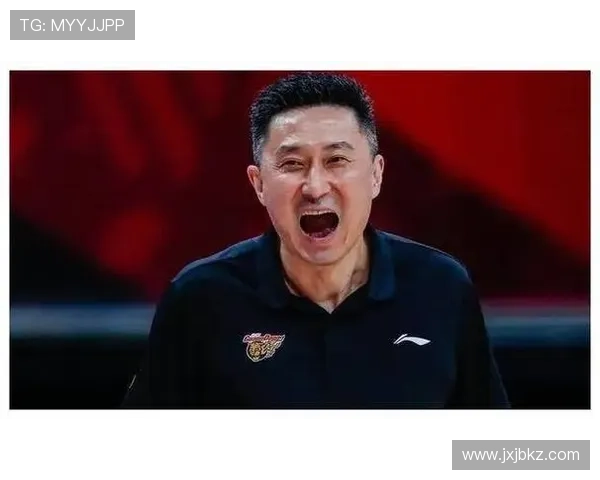 中国男篮征战世界杯阵容公布 主帅杜锋信心满满力争突破 中国男篮征战世界杯阵容公布 主帅杜锋信心满满力争突破