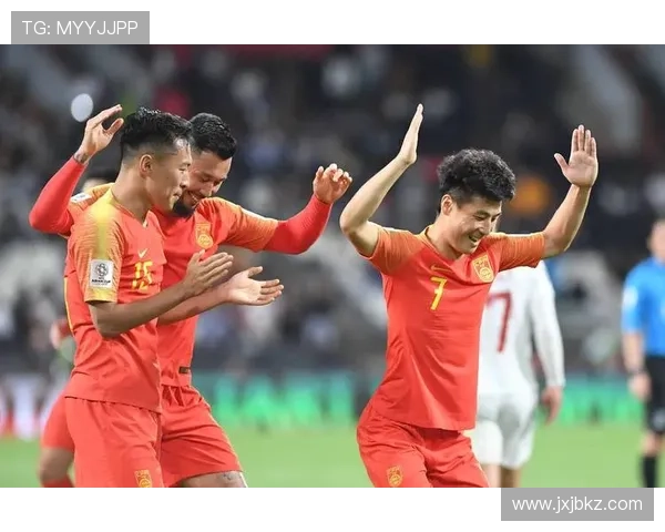 中国篮球队备战世界杯,年轻球员崭露头角展现未来潜力 中国篮球队备战世界杯,年轻球员崭露头角展现未来潜力