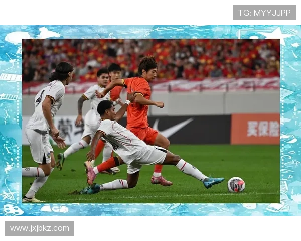 中国足球队备战亚洲杯 目标力争突破历史最好成绩 中国足球队备战亚洲杯 目标力争突破历史最好成绩