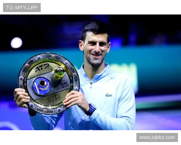 德约科维奇再度封王赛季收官战激战五盘展现惊人意志 德约科维奇再度封王赛季收官战激战五盘展现惊人意志