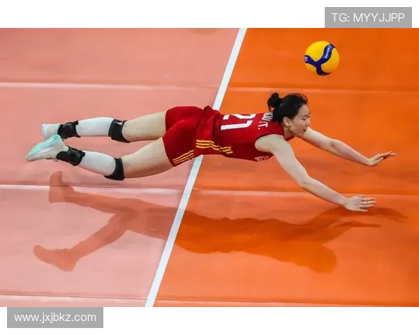 中国女排力克泰国豪取亚洲杯四连冠 郎平称赞全队拼搏精神 中国女排力克泰国豪取亚洲杯四连冠 郎平称赞全队拼搏精神