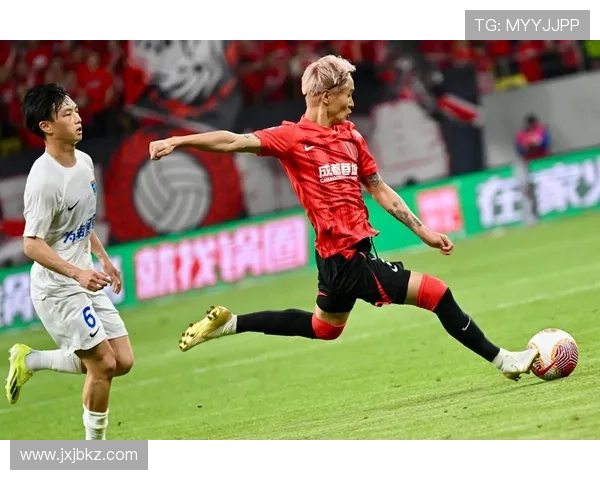 国足新星闪耀国际赛场全场两球一助攻助力球队逆转强敌晋级四强