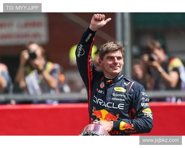 维斯塔潘称霸本赛季F1再创连胜纪录车队竞争白热化新格局形成