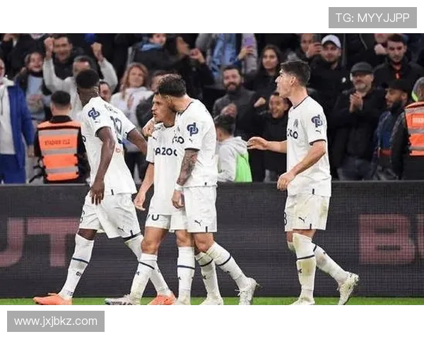 雷恩俱乐部官宣新赛季阵容调整核心球员续约备战法甲全面升级